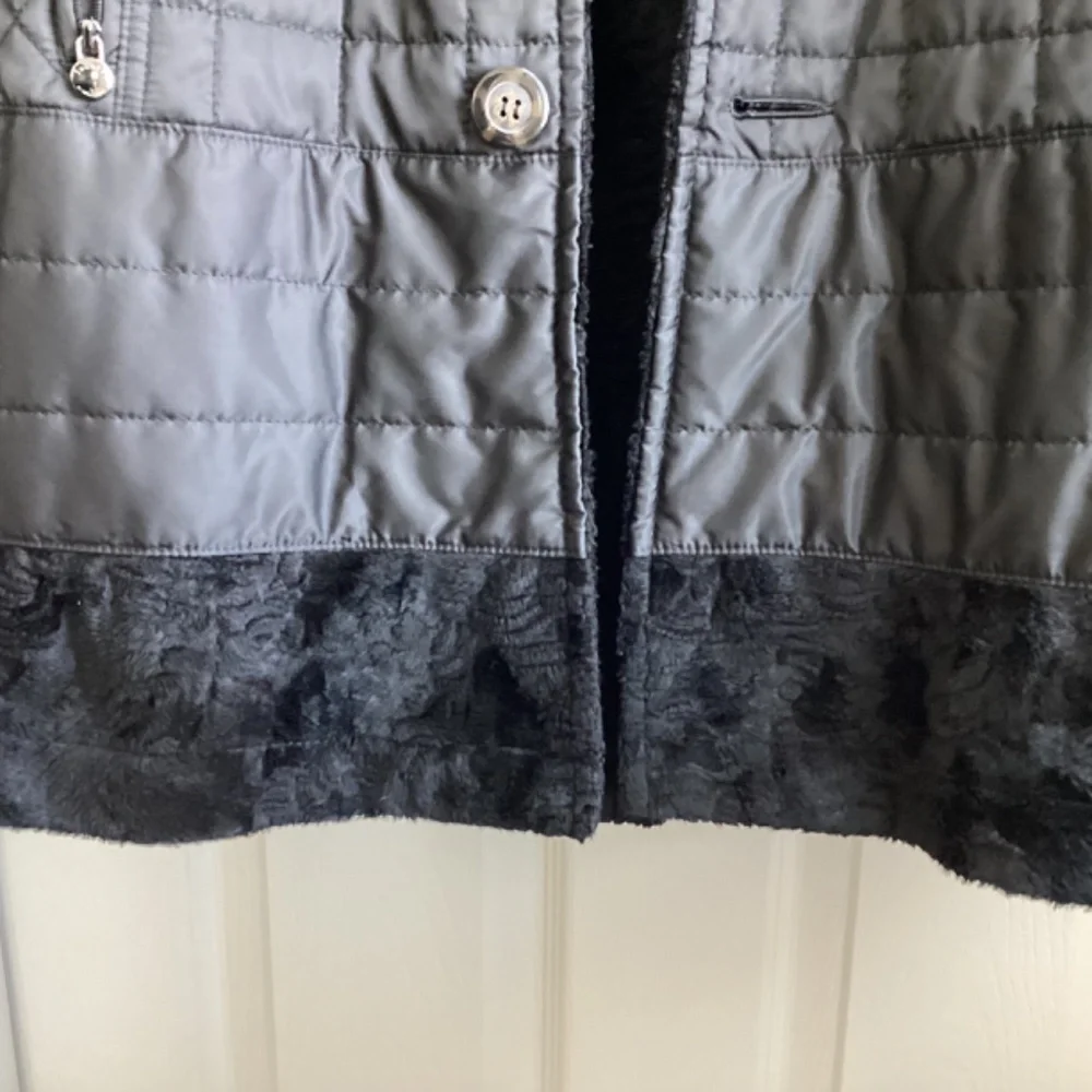 Laundry by Shelli Segal, NWOT, black, reversible faux fur/puffer, sz L, midi - Picture 10 of 11